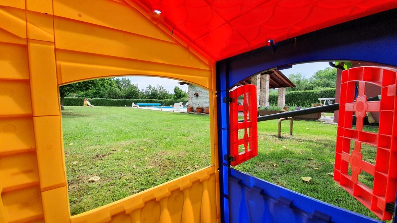 Villa Mons Aureus Popovac Luaran gambar