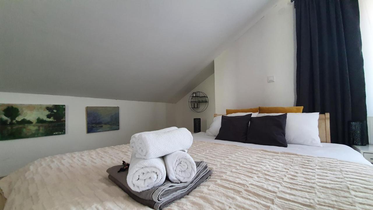 Villa Mons Aureus Popovac Luaran gambar