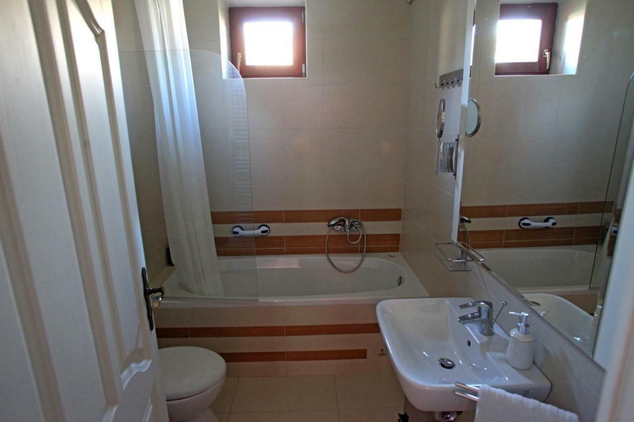 Villa Mons Aureus Popovac Luaran gambar