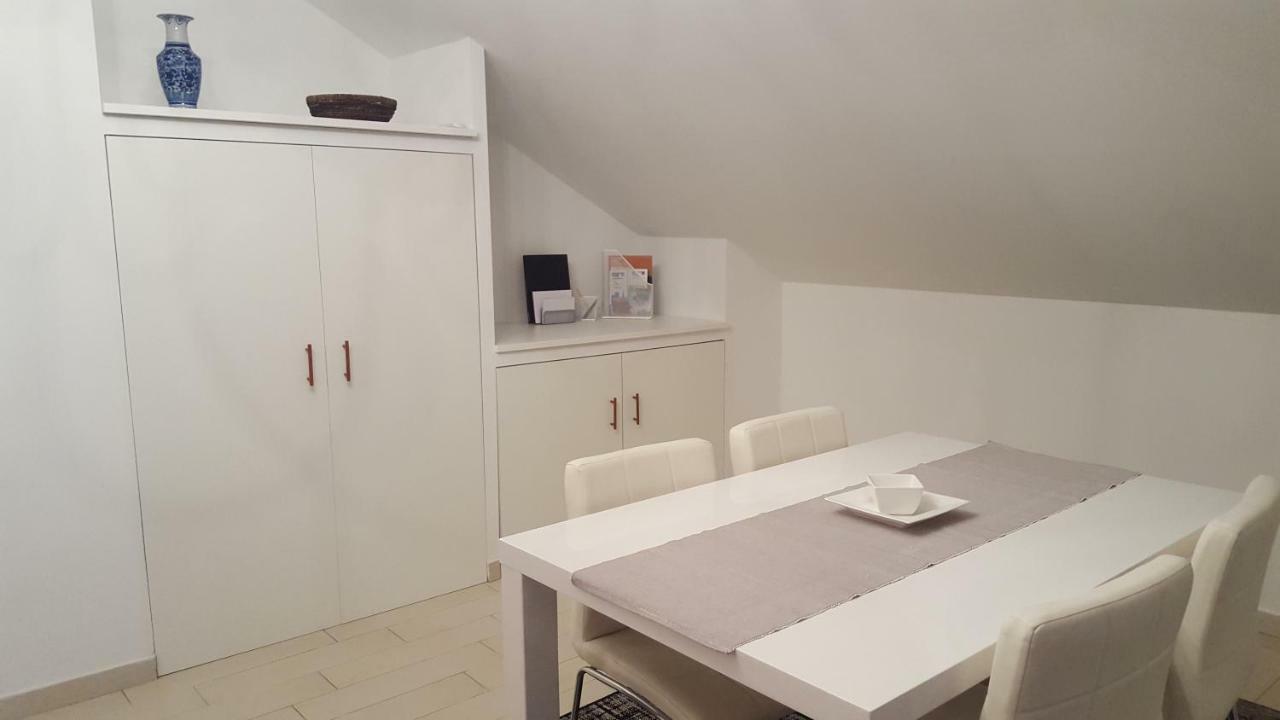 Villa Mons Aureus Popovac Luaran gambar